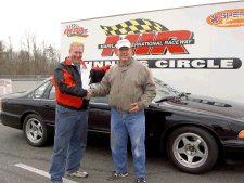 2004ecirsrace2files/danwinnercirclebestqualitytn.jpg